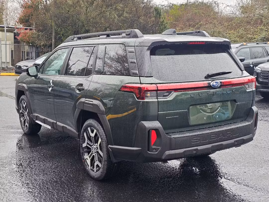 2026 Subaru Outback Touring XT - Image 3