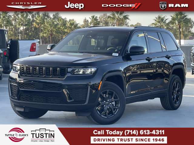 2027 Jeep Grand Cherokee Laredo Altitude