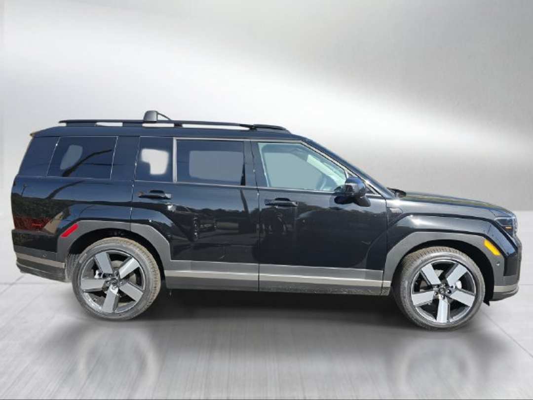 2026 Hyundai Santa Fe Limited - Image 2
