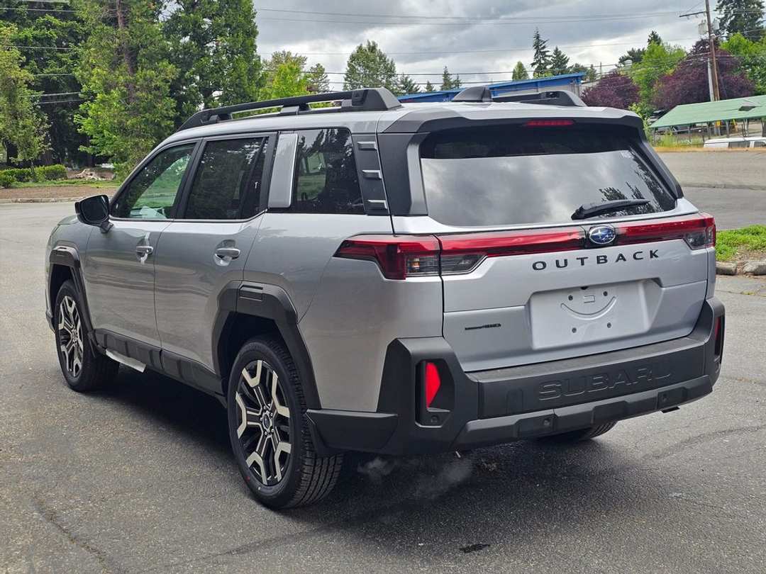 2026 Subaru Outback Touring XT - Image 3