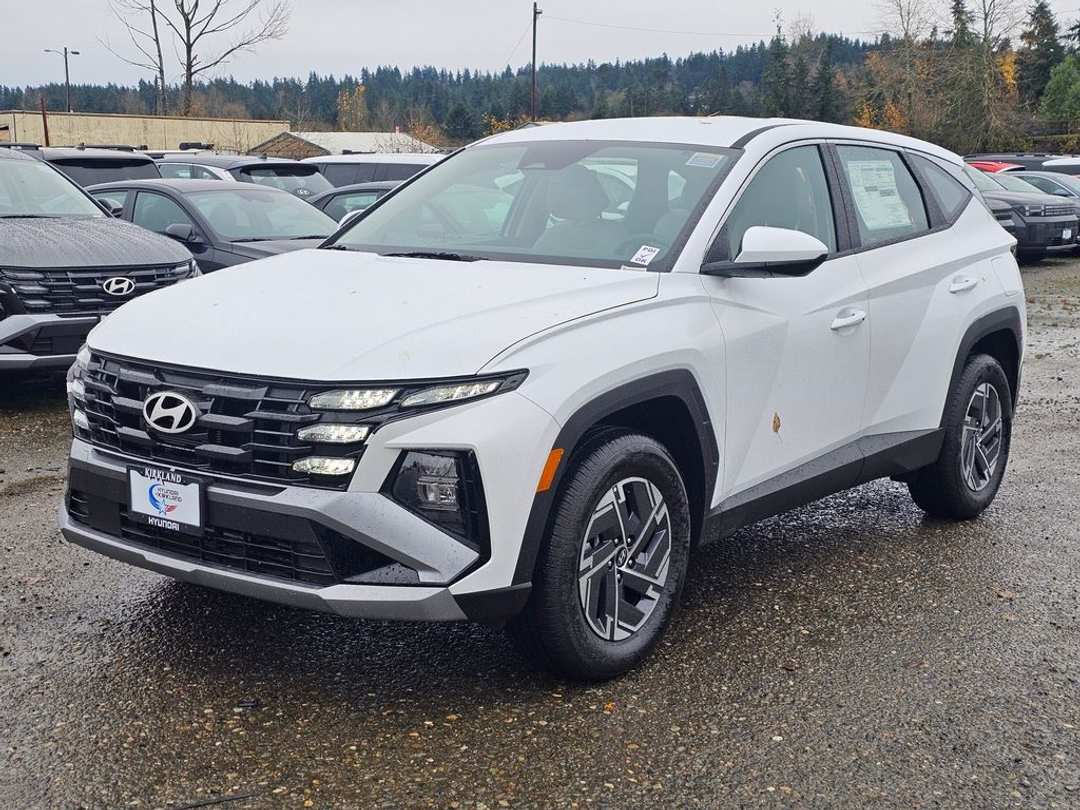 2026 Hyundai Tucson Hybrid Blue - Image 3