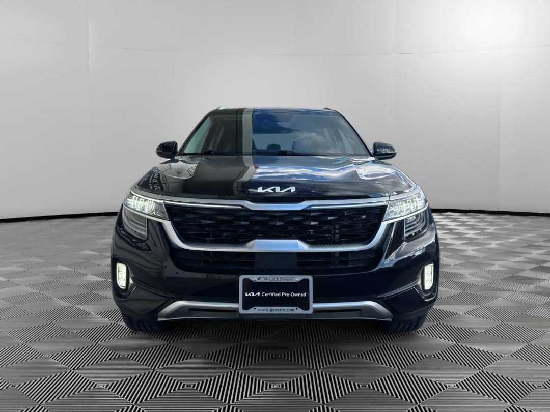 2023 Kia Seltos SX - Image 3