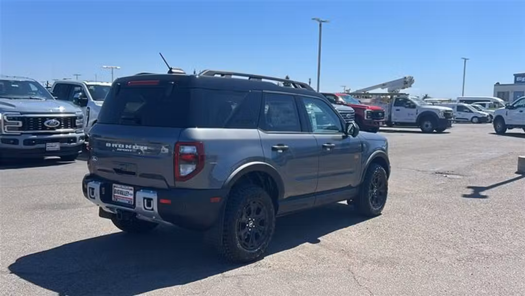 2026 Ford Bronco Sport Badlands - Image 3