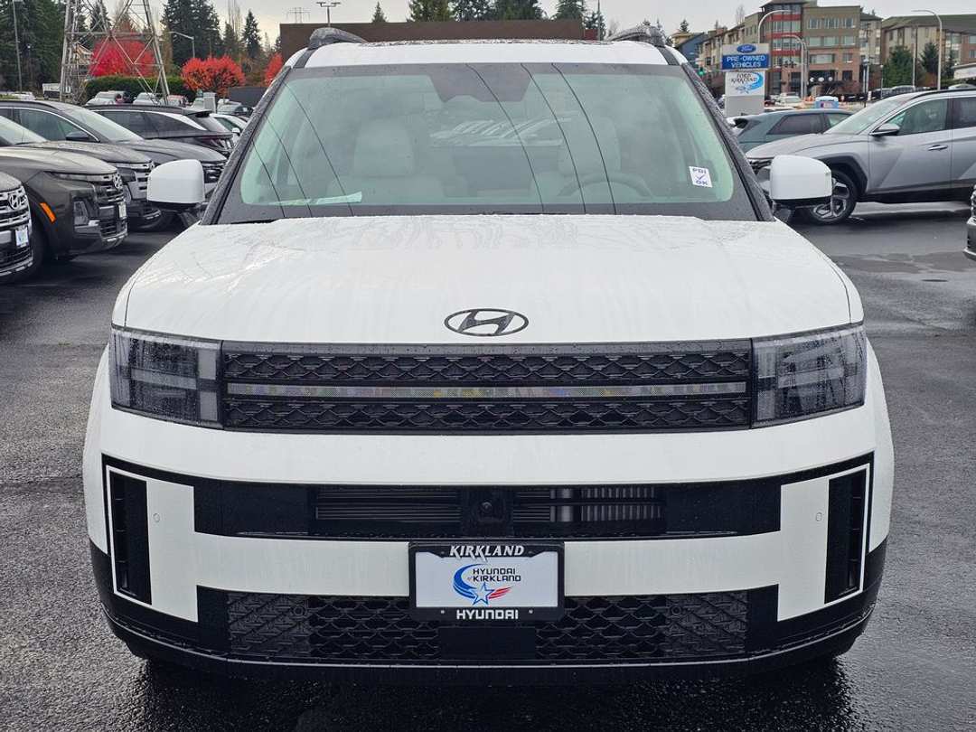 2026 Hyundai Santa Fe Hybrid Calligraphy - Image 2