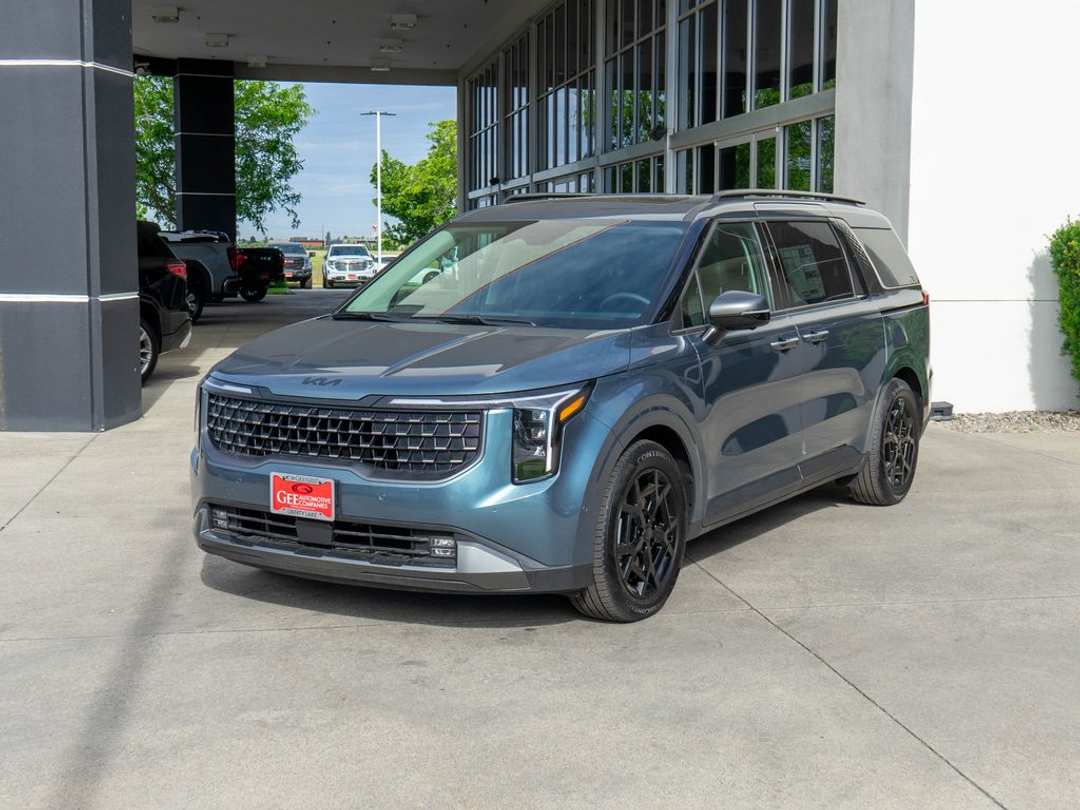 2026 Kia Carnival SX - Image 3