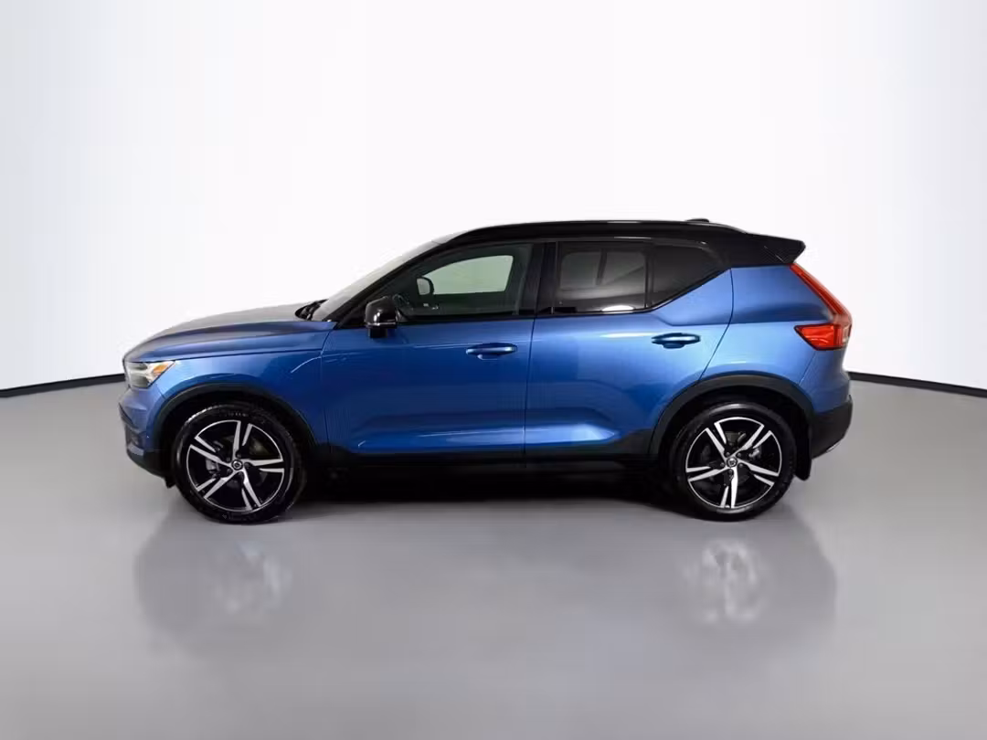 2019 Volvo Xc40 RDesign - Image 2