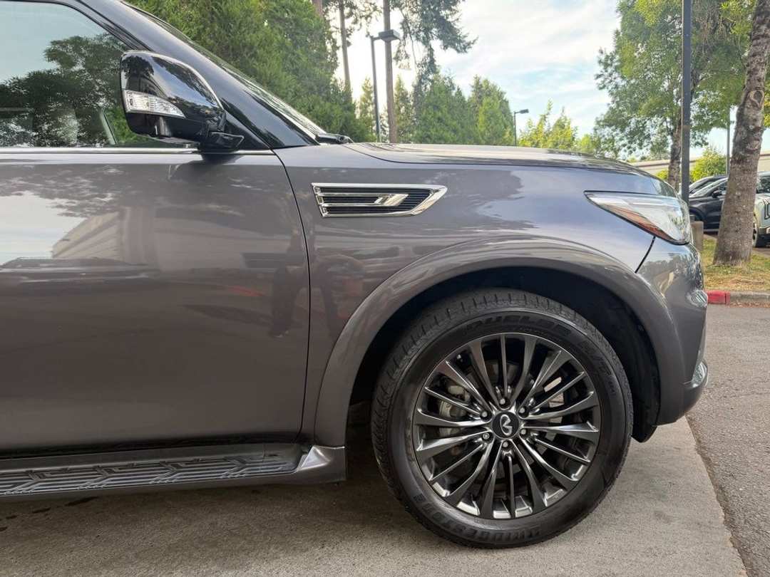 2023 INFINITI Qx80 Premium Select - Image 3