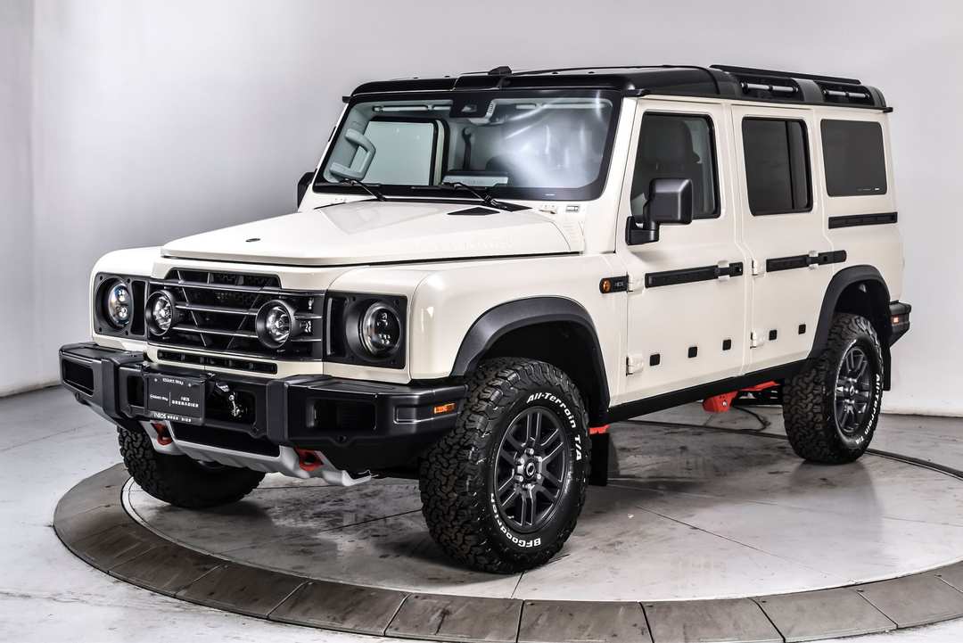 2026 INEOS Grenadier Station Fieldmaster Edition - Image 2