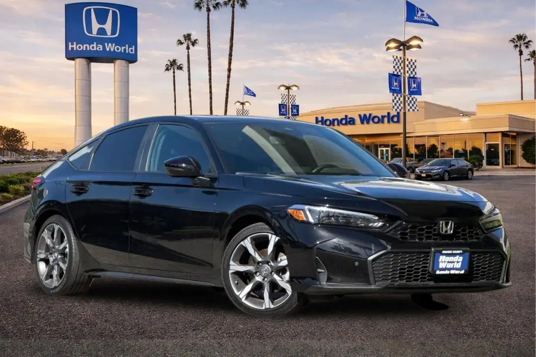 2026 Honda Civic Hybrid Sport Touring - Image 2