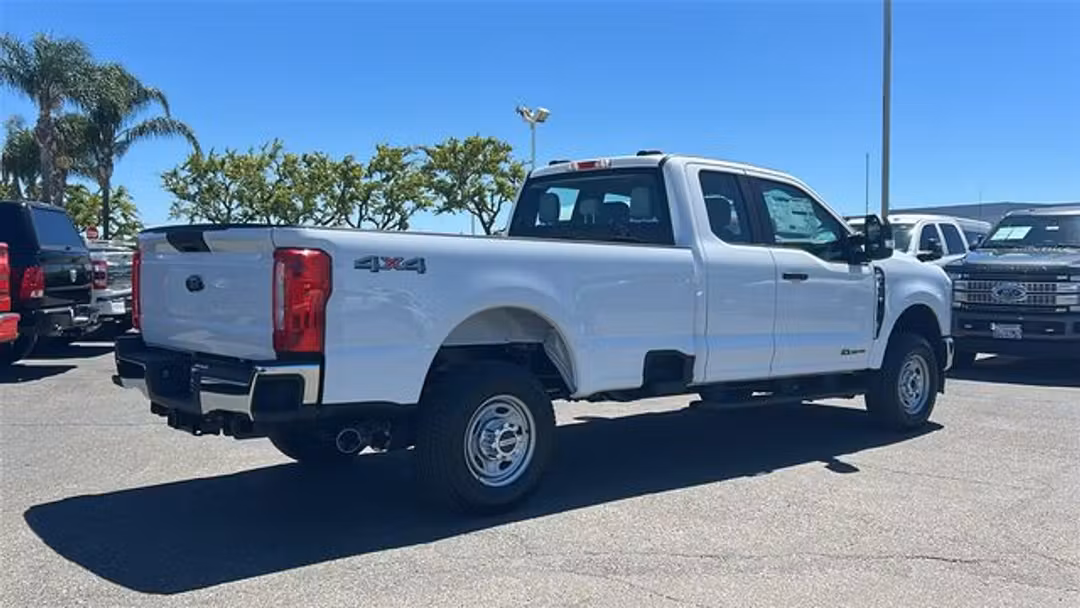 2026 Ford F-350Sd XL - Image 3