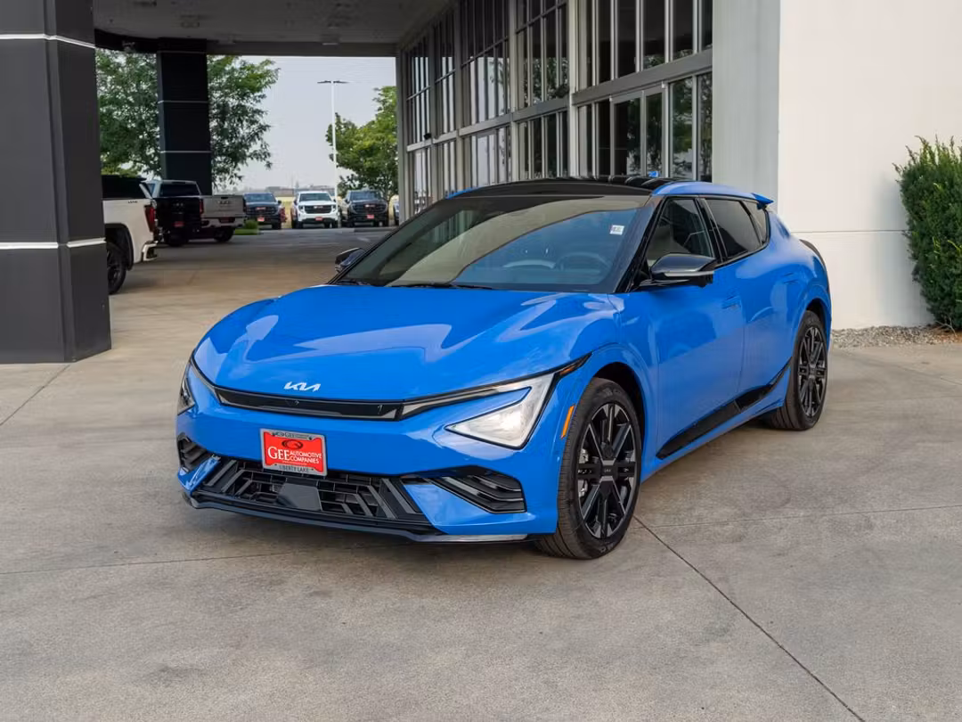 2026 Kia Ev6 GTLine - Image 3