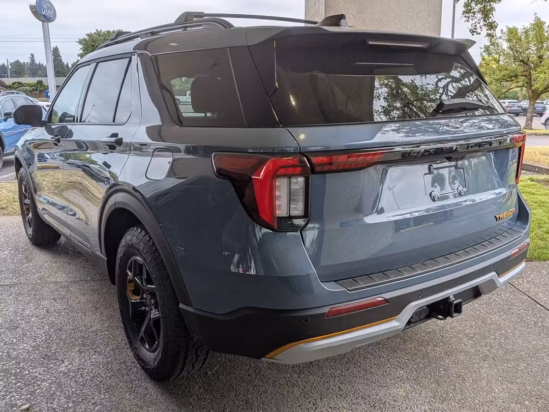 2026 Ford Explorer Tremor - Image 2
