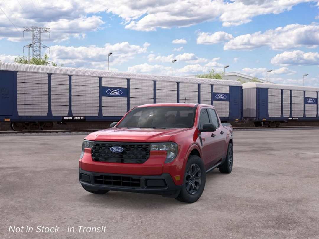 2026 Ford Maverick XLT - Image 2
