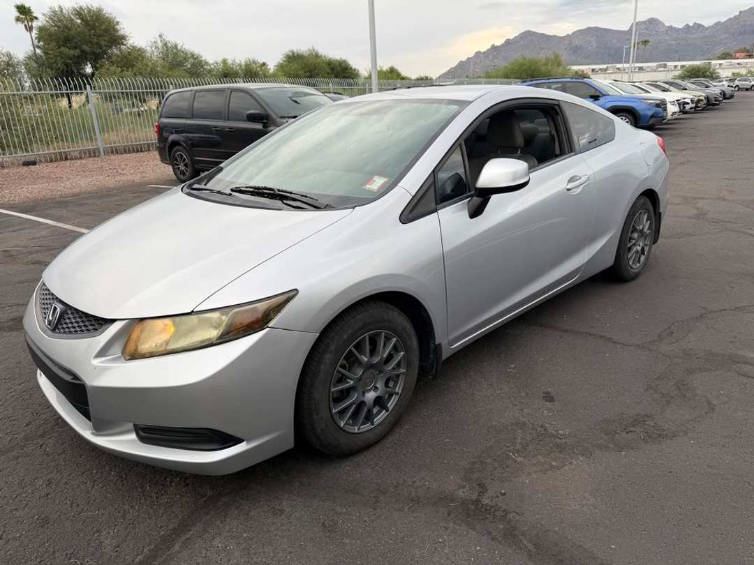 2012 Honda Civic LX - Image 3