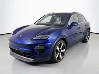2025 Porsche Macan 4S