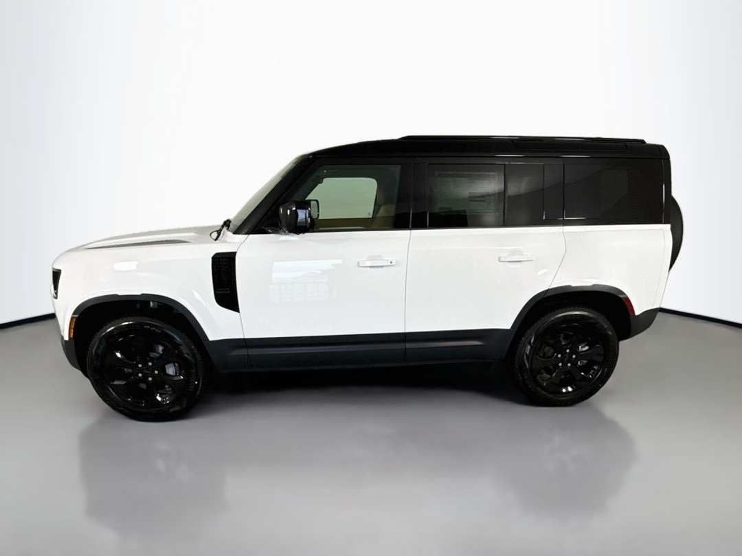 2026 Land Rover Defender 110 S - Image 2