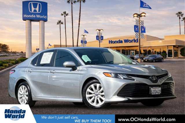 2019 Toyota Camry LE