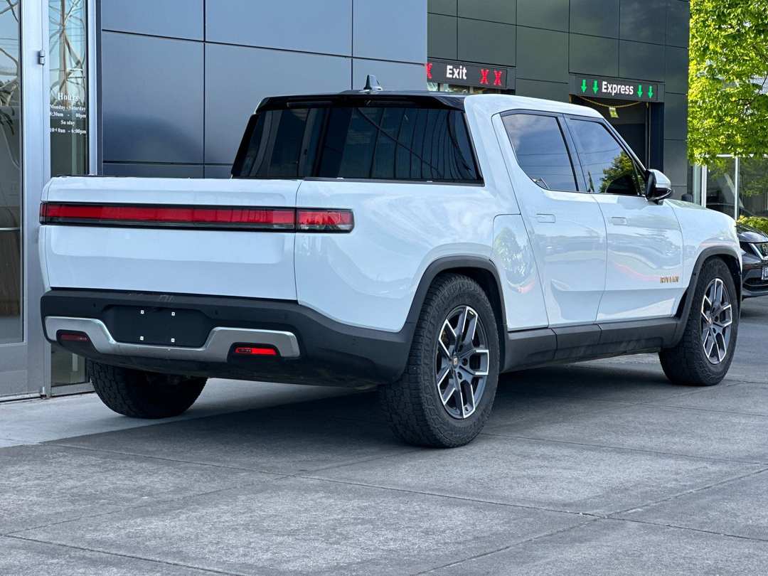 2022 Rivian R1T Launch Edition - Image 3