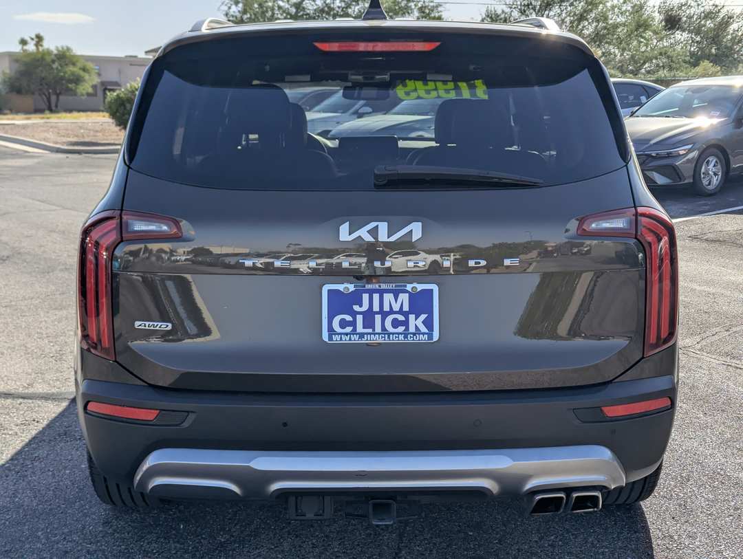 2022 Kia Telluride SX - Image 3
