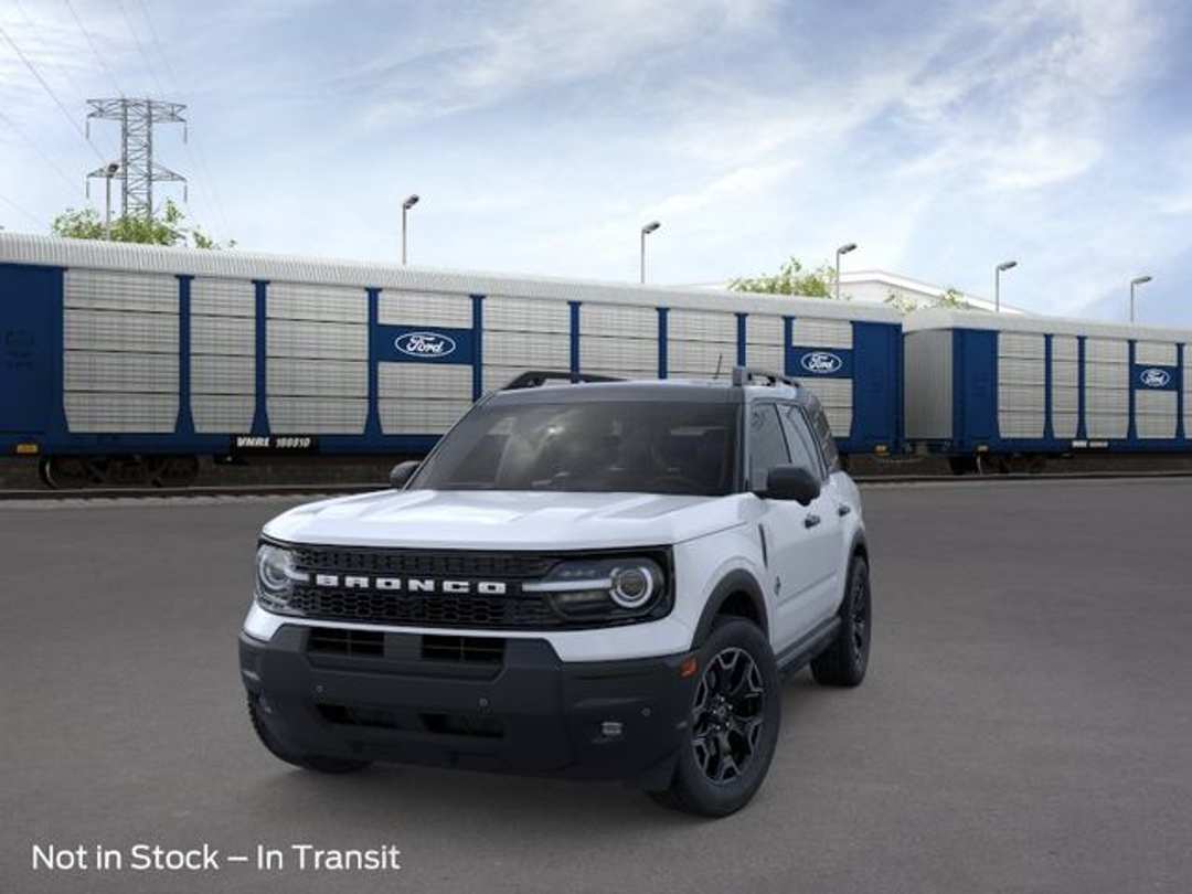 2026 Ford Bronco Sport Outer Banks - Image 2