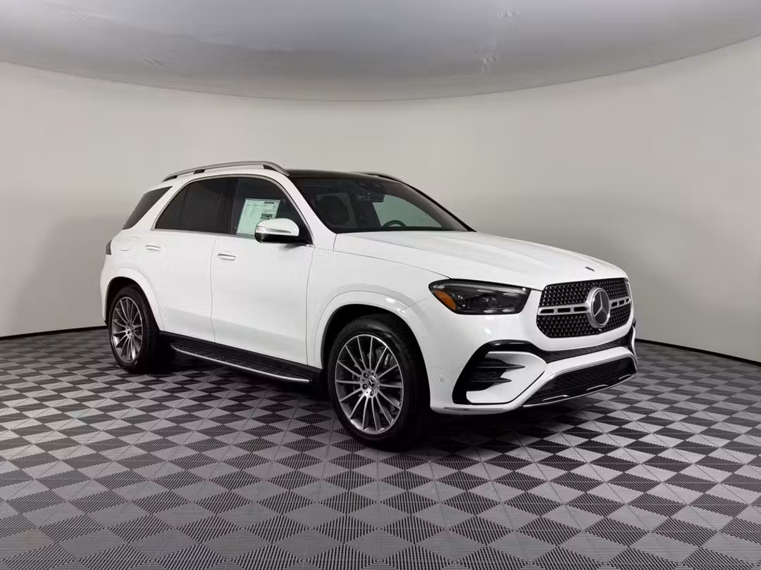 2026 Mercedes-Benz GLE 450 - Image 2