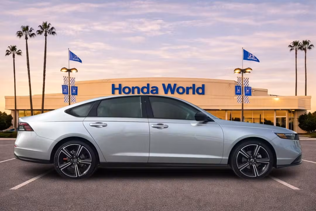 2026 Honda Accord SE - Image 3