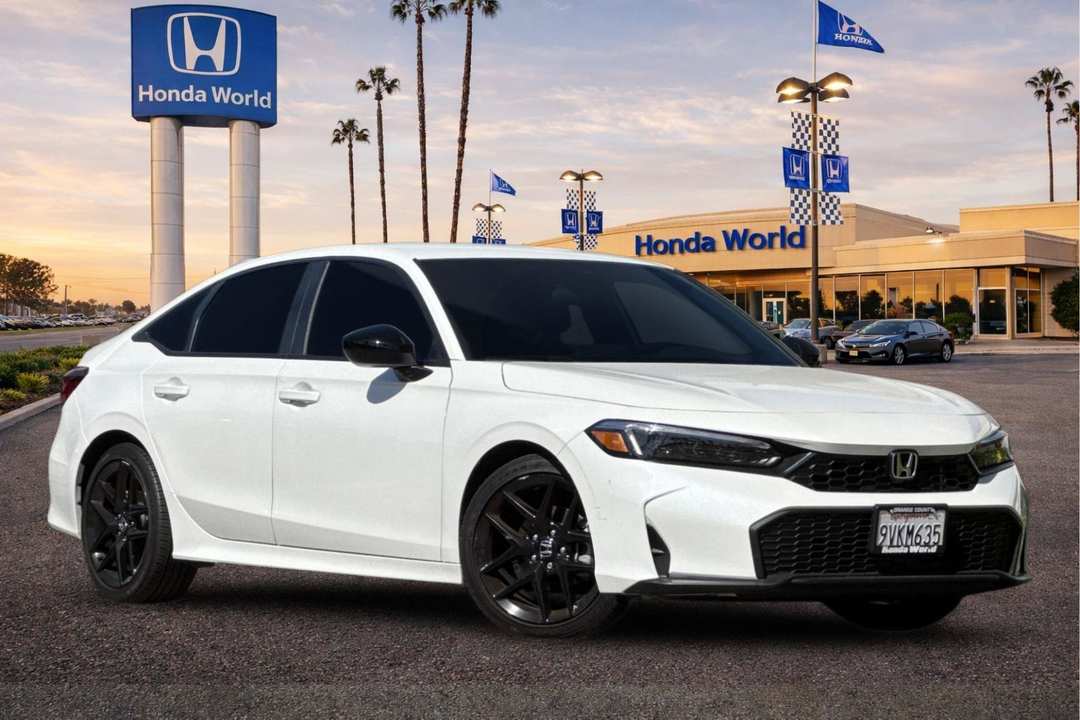 2026 Honda Civic Sport - Image 2