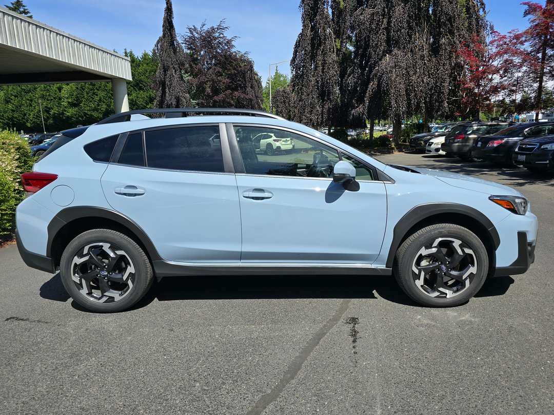 2023 Subaru Crosstrek Limited - Image 3