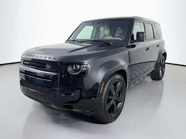 2026 Land Rover Defender 110 V8