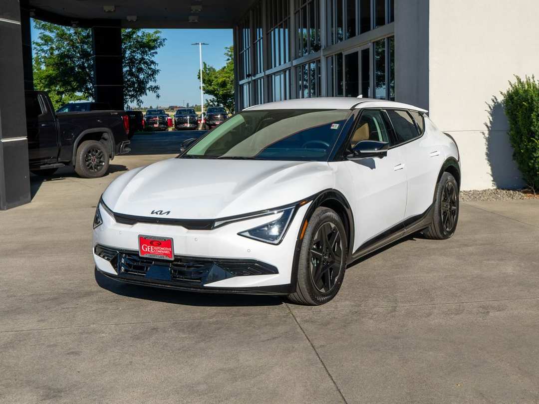 2026 Kia Ev6 Wind - Image 3